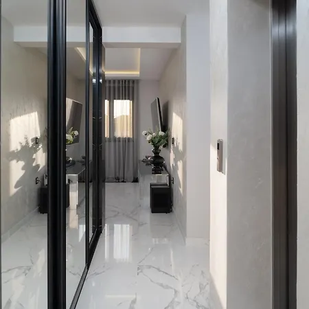 Luxury Penthouse Nubu *